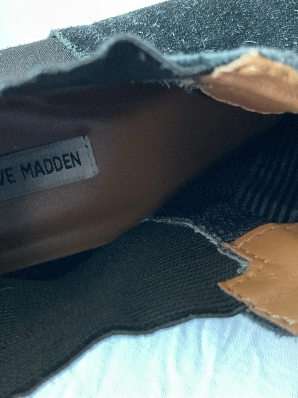 Steve Madden Men’s Black Suede Chukka Boots
